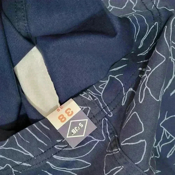 Brand New St JHON'S BAY Men's Shorts Size 38 Navy Blue with Leaves - Picture 8 of 10